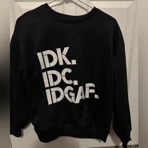 Women’s crew neck